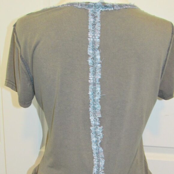 Lace Trim Button Up Short Sleeve Top - Picture 3 of 4